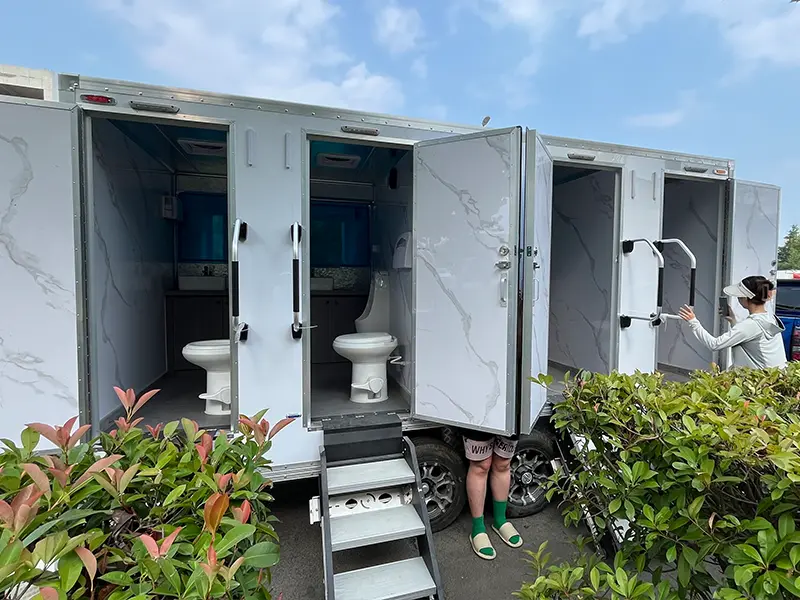 Mga Trailer ng Toilet