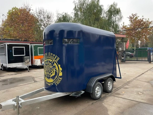 Vintage Horse Box Mobile Bar Trailer