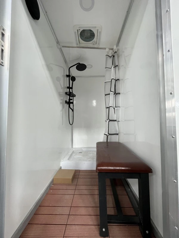 Heavy-Duty Industrial Jobsite Shower Trailer