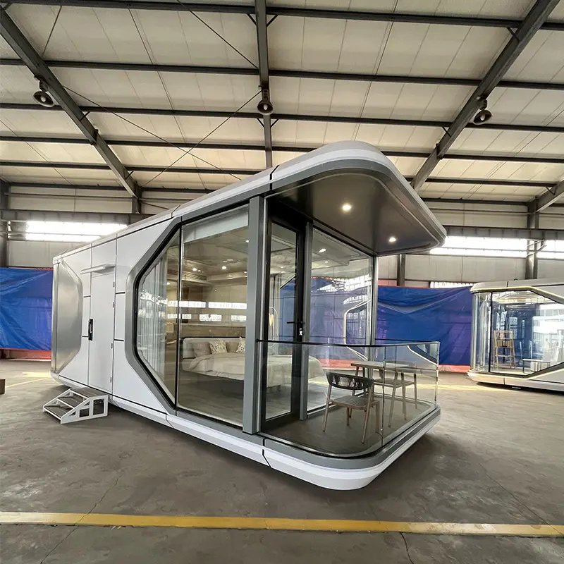 K7 Space Capsule Pod na may Balkonahe